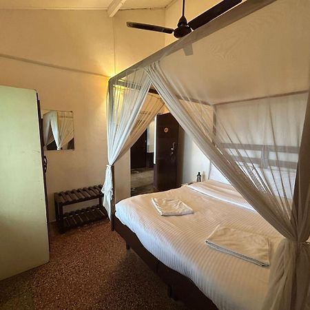 Ocean View Goan Beach House Calangute Exterior foto