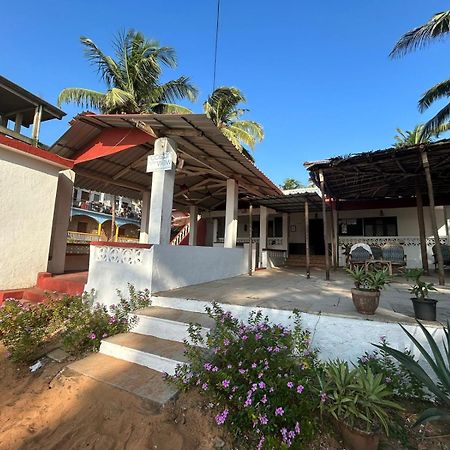 Ocean View Goan Beach House Calangute Exterior foto