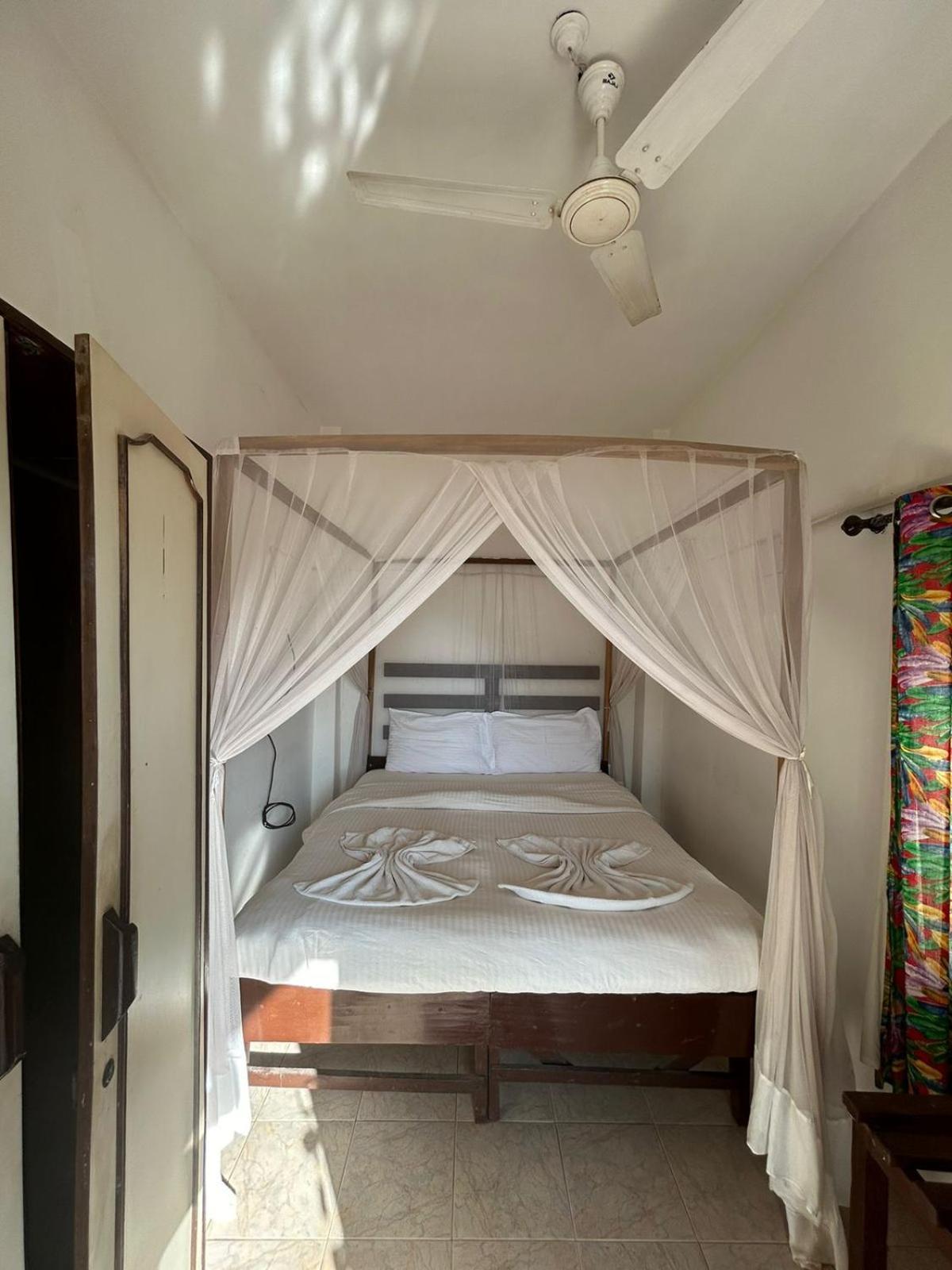 Ocean View Goan Beach House Calangute Exterior foto