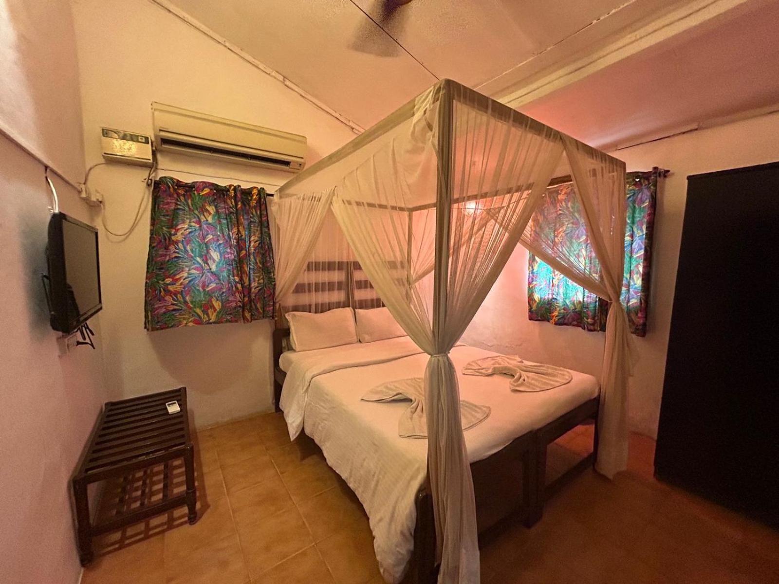 Ocean View Goan Beach House Calangute Exterior foto