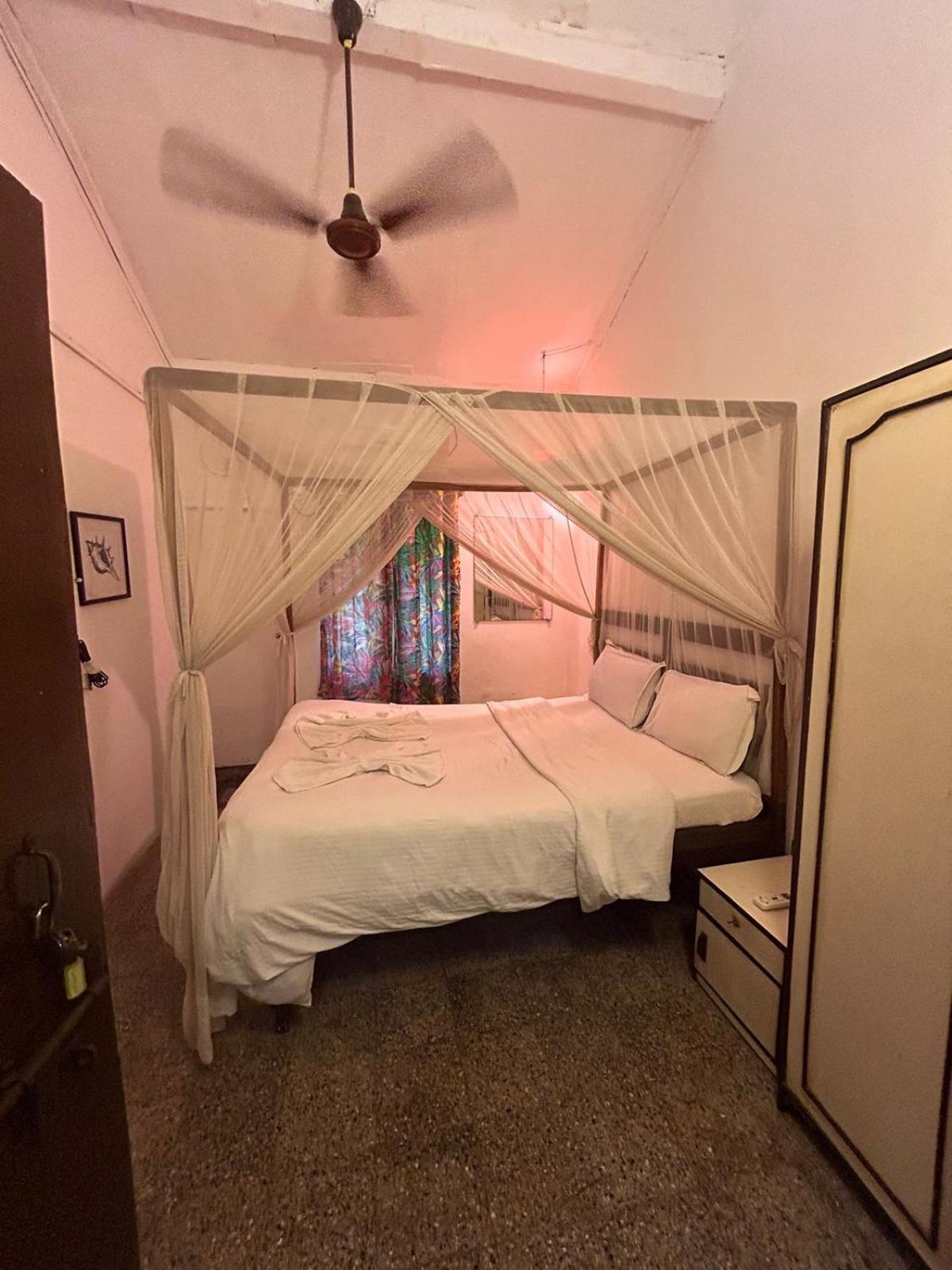 Ocean View Goan Beach House Calangute Exterior foto