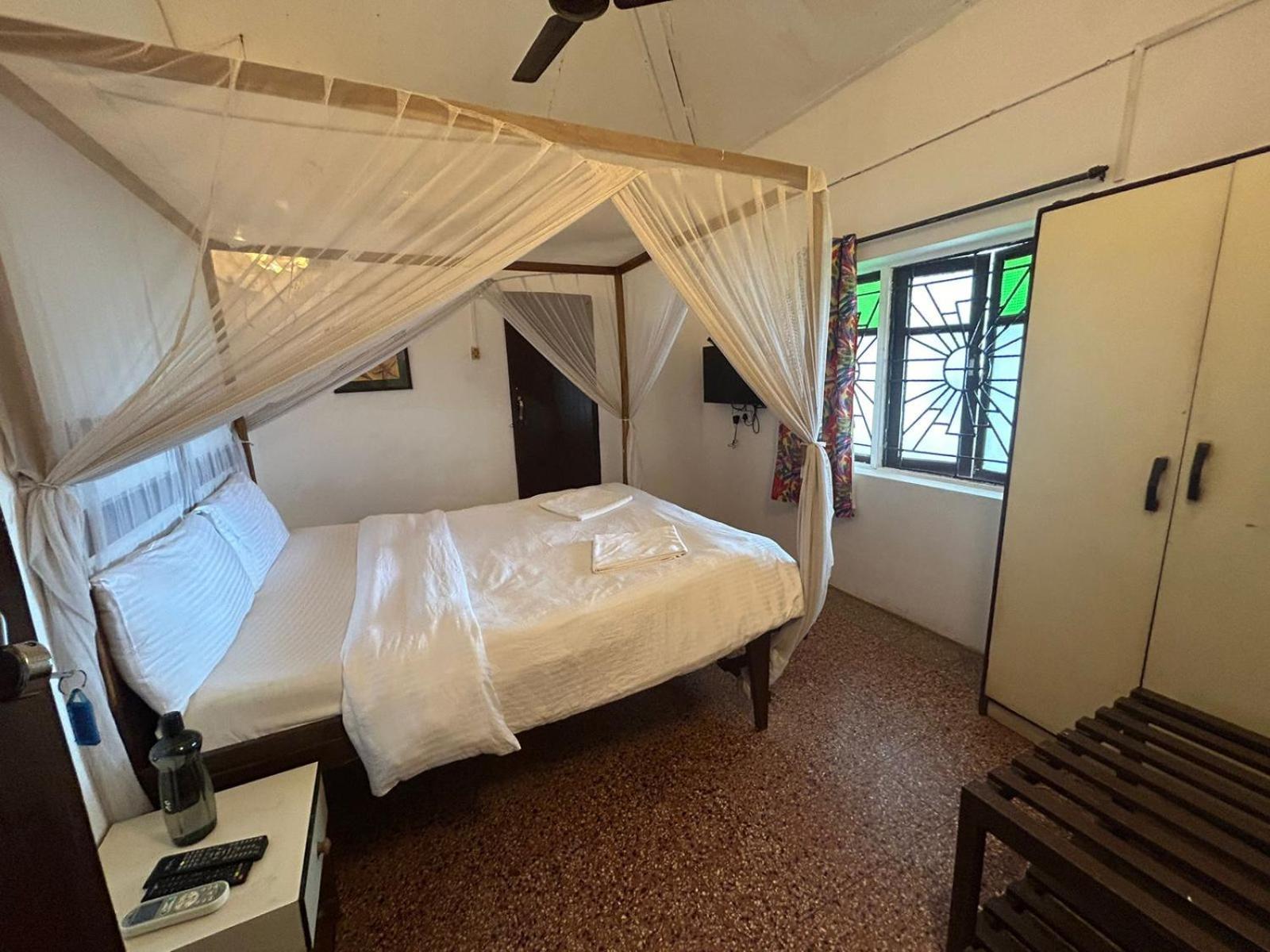 Ocean View Goan Beach House Calangute Exterior foto