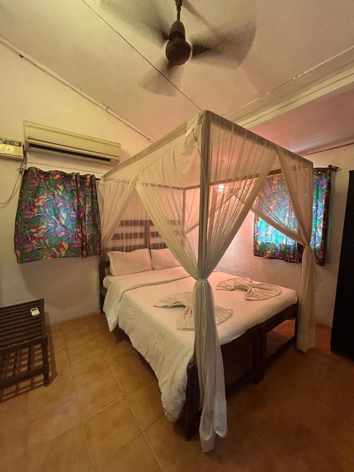 Ocean View Goan Beach House Calangute Exterior foto